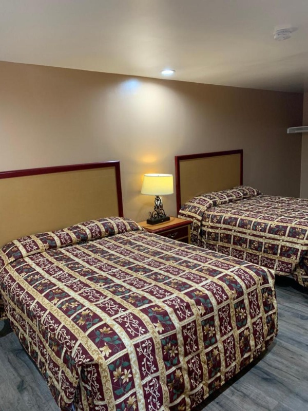 Budget Inn Motel image 22